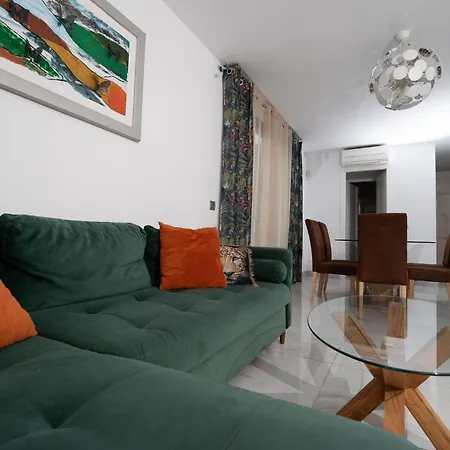 Super Cool In Cristianos Los Cristianos (Tenerife)