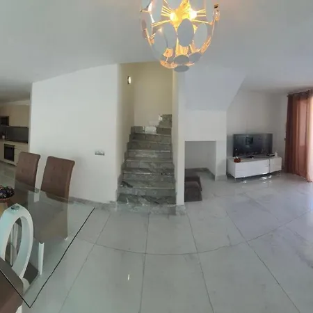 Super Cool In Cristianos * Los Cristianos (Tenerife)