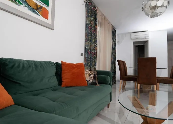 Super Cool In Cristianos Los Cristianos (Tenerife)